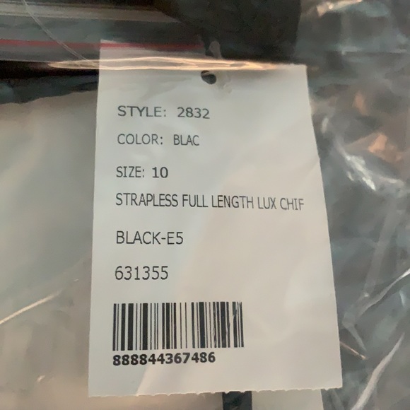 Dessy Collection Bridesmaid Gown 2832 Black - Picture 6 of 6